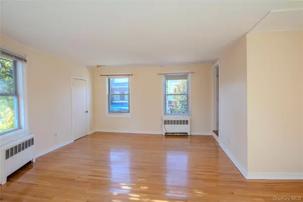 Cold Spring, NY 10516,131 Main ST #129