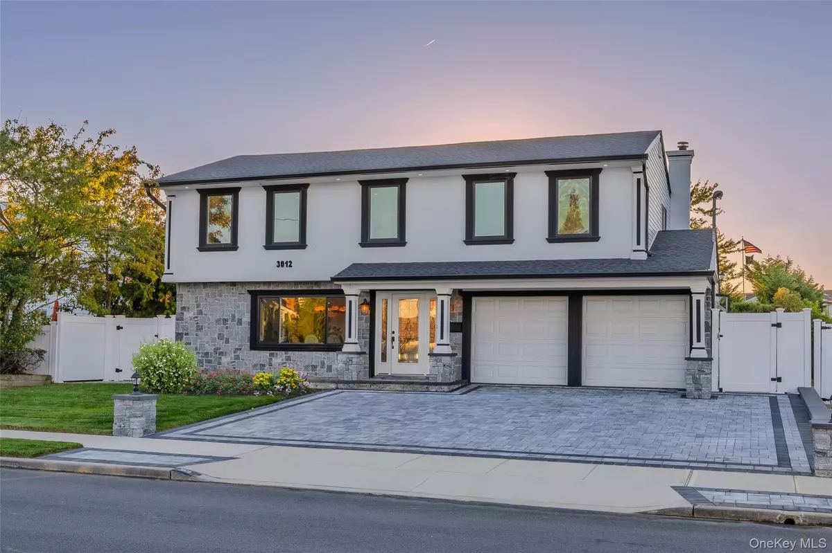 Wantagh, NY 11793,3012 Mandalay Beach RD