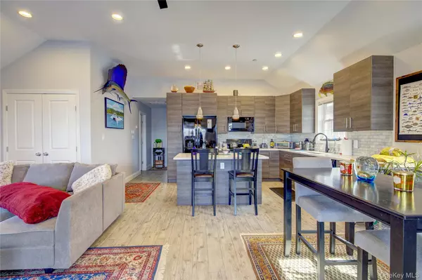 Long Beach, NY 11561,48 Wyoming AVE