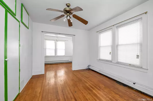 College Point, NY 11356,12401 9 Ave