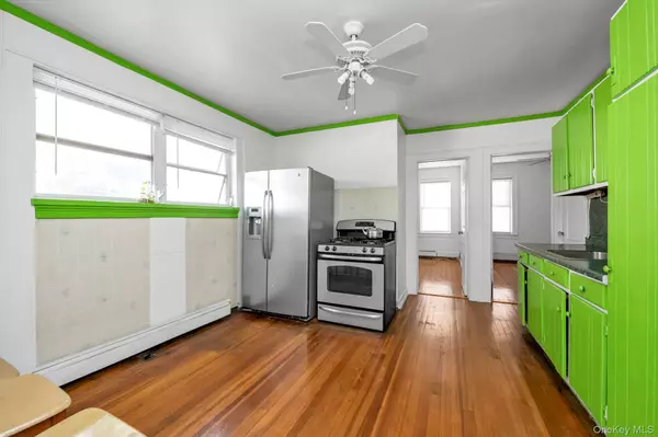 College Point, NY 11356,12401 9 Ave