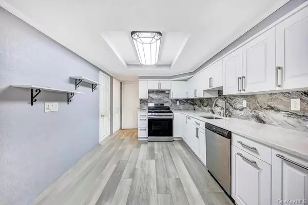 Bohemia, NY 11716,940 Union ST