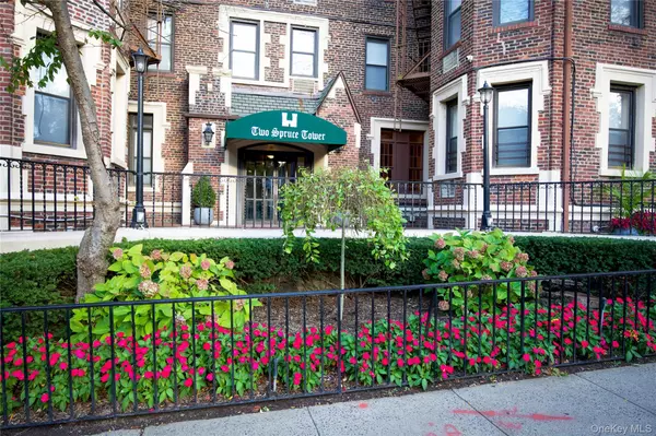 2 Spruce ST #2J, Great Neck, NY 11021
