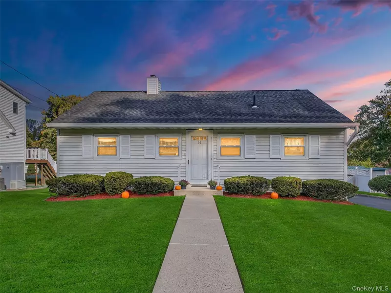 14 Staubitz AVE, Pearl River, NY 10965