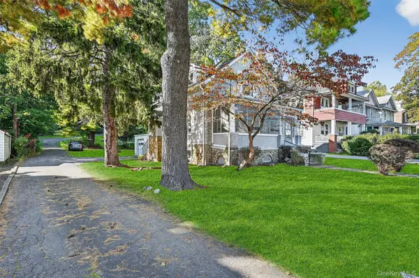 Newburgh, NY 12550,171 West ST