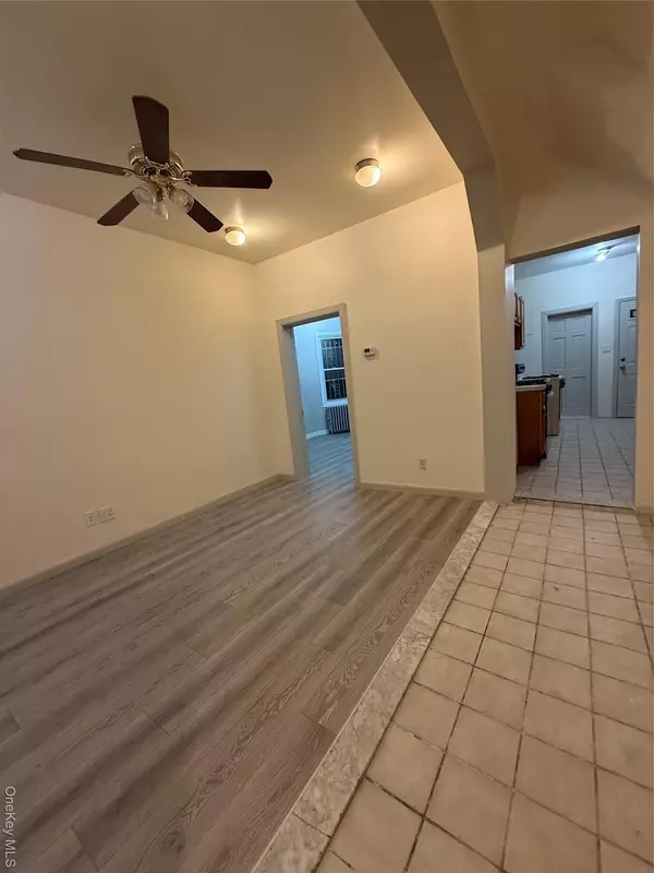 Richmond Hill S., NY 11419,101-58 120th ST