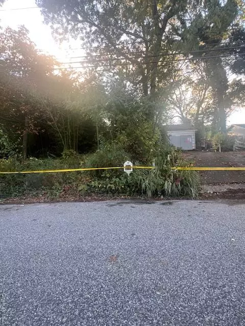 Miller Place, NY 11764,9 Woodland RD