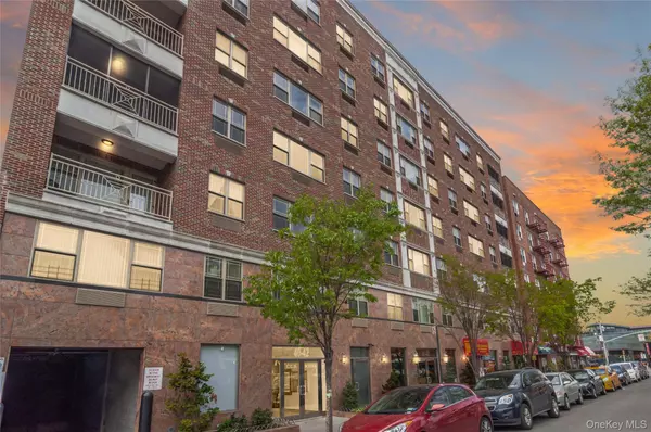 40-40 75th ST #7C, Jackson Heights, NY 11373