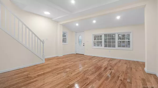 Jamaica, NY 11435,10520 Remington Sreeet