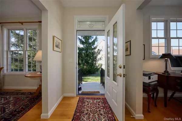 Wappingers Falls, NY 12590,25 Alta DR