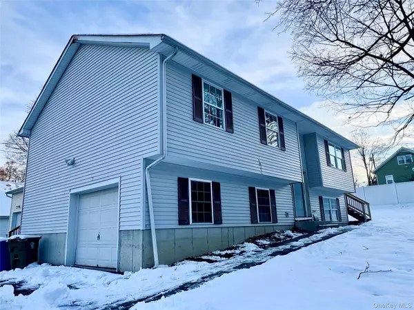 Middletown, NY 10940,25 Clinton ST