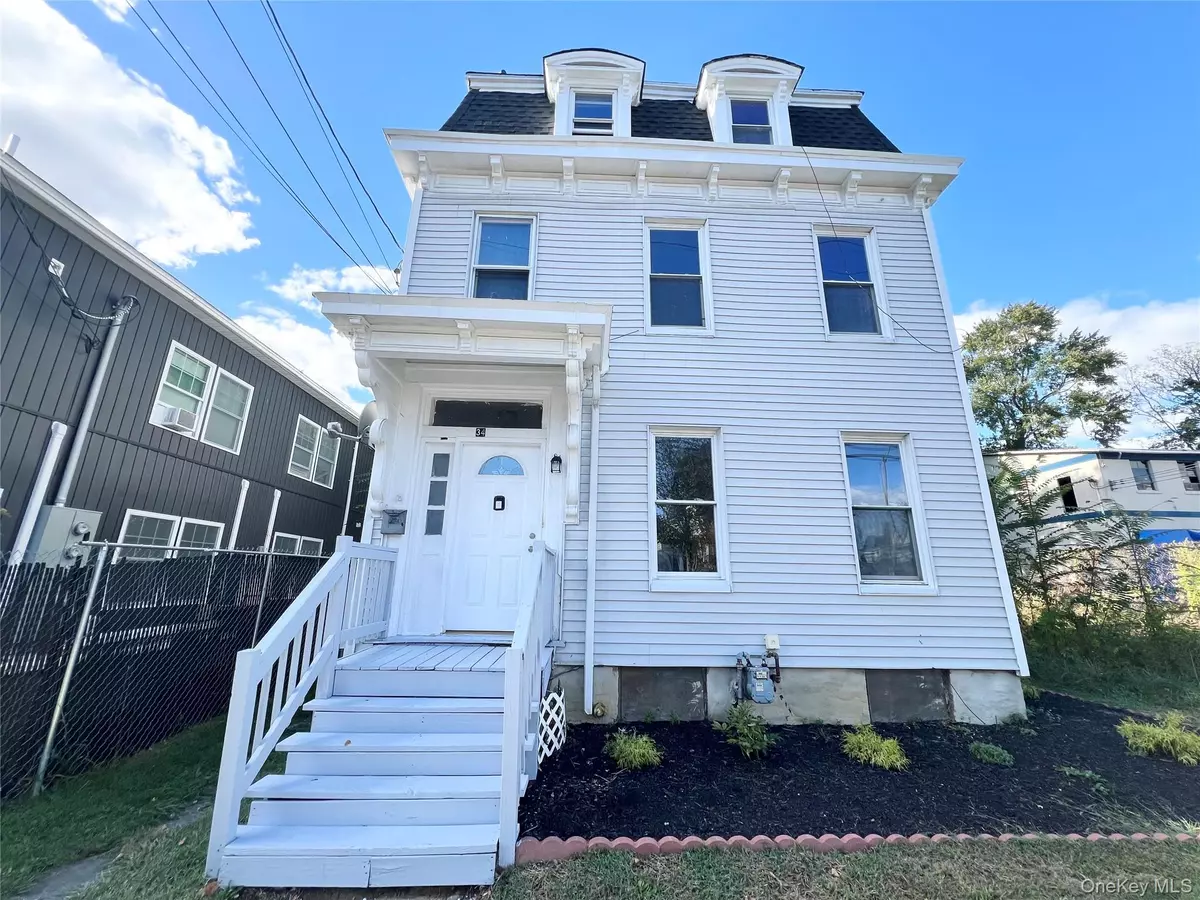 Poughkeepsie, NY 12601,34 Smith ST