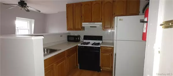 Newburgh, NY 12550,81 Chambers ST