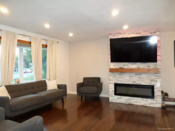 New City, NY 10956,8 Jodi LN