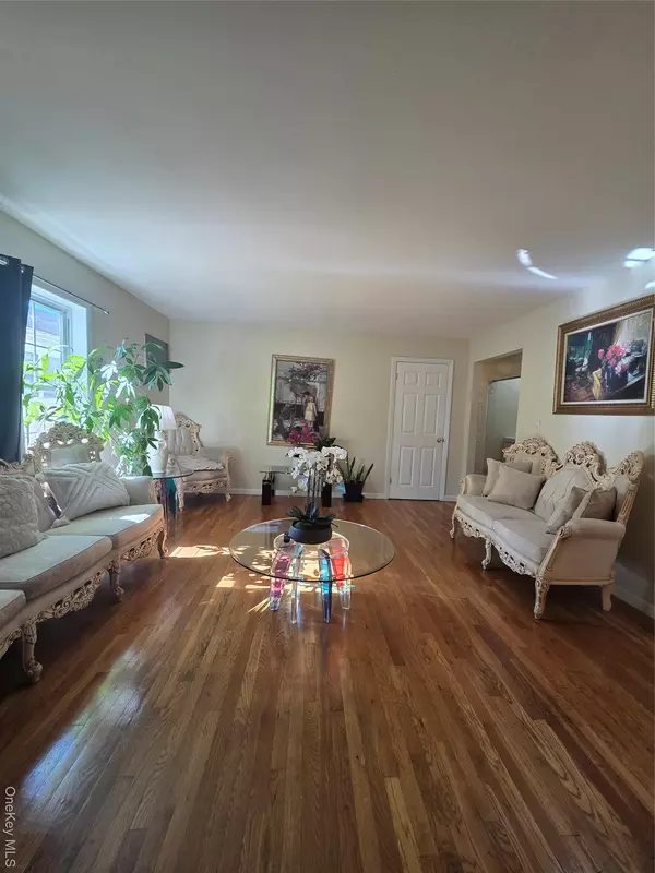 Mount Vernon, NY 10552,444 N Terrace AVE #1