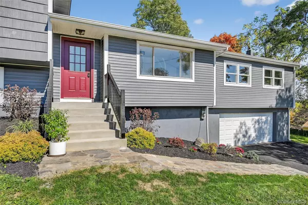 Wallkill, NY 12589,10 Elizabeth DR