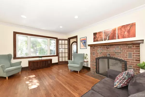 Garden City, NY 11530,63 Willow ST