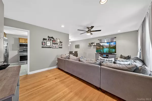 Middletown, NY 10940,7 Manhattan AVE