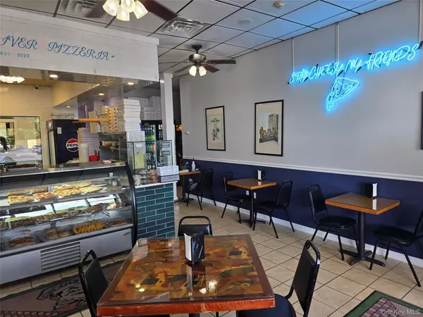 Pearl River, NY 10965,137 N Middletown RD