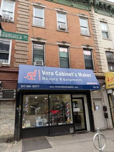 Woodhaven, NY 11421,7618 Jamaica AVE