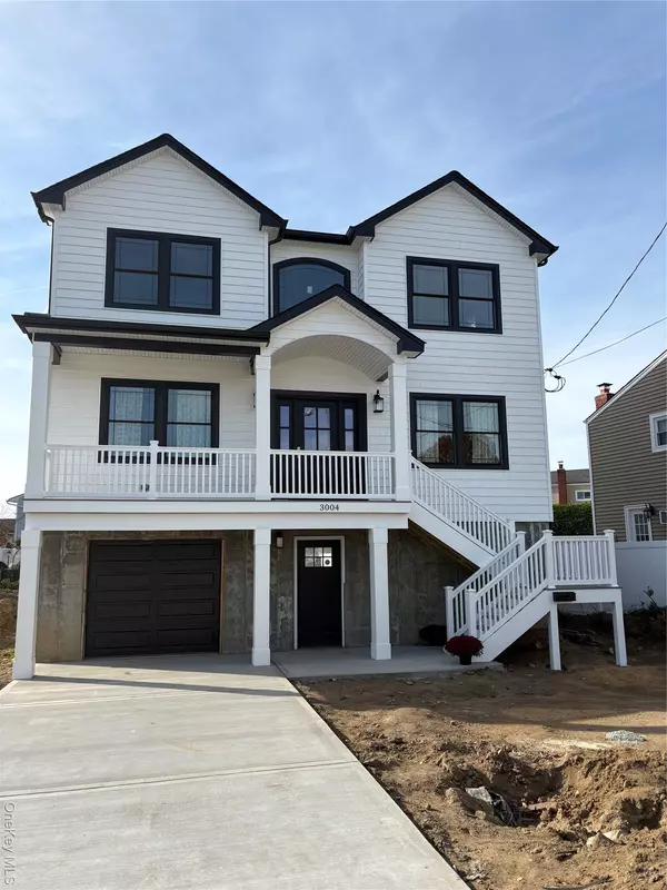 3004 Harbor ST, Baldwin Harbor, NY 11510