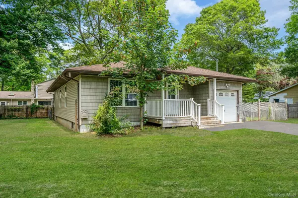 Mastic, NY 11950,193 Shinnecock AVE
