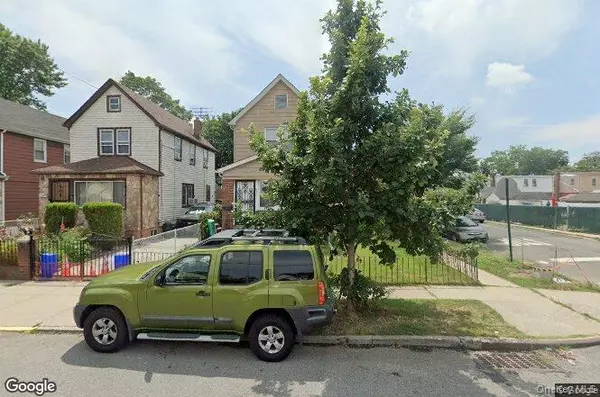 22102 114th AVE, Cambria Heights, NY 11411