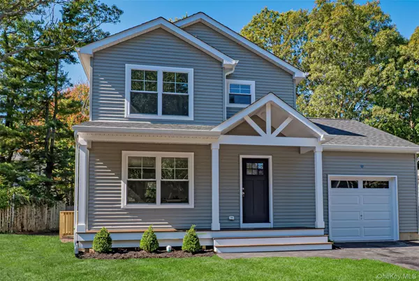 4 Forest AVE, Port Jefferson Station, NY 11776
