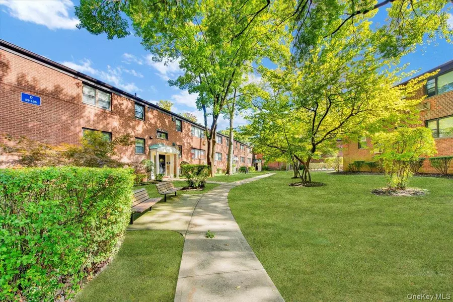101 Beacon Hill DR #13, Dobbs Ferry, NY 10522