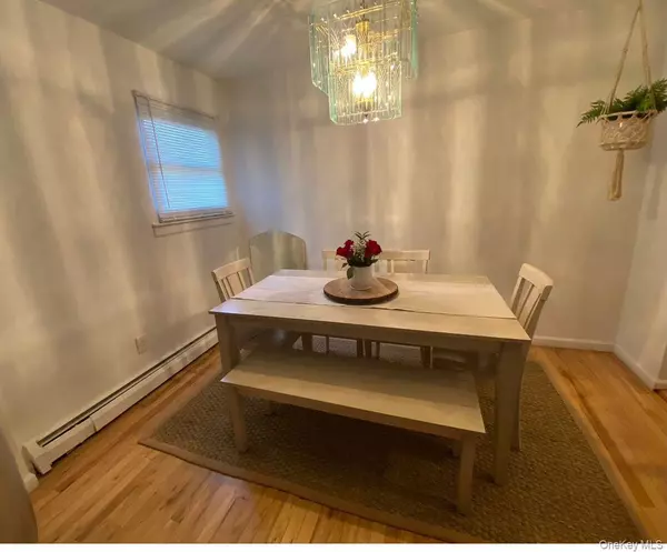 West Babylon, NY 11704,37 Broadway