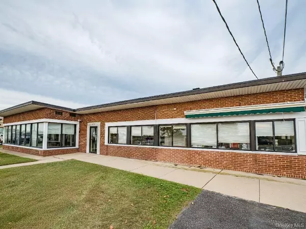 West Babylon, NY 11704,1250 Wellwood AVE