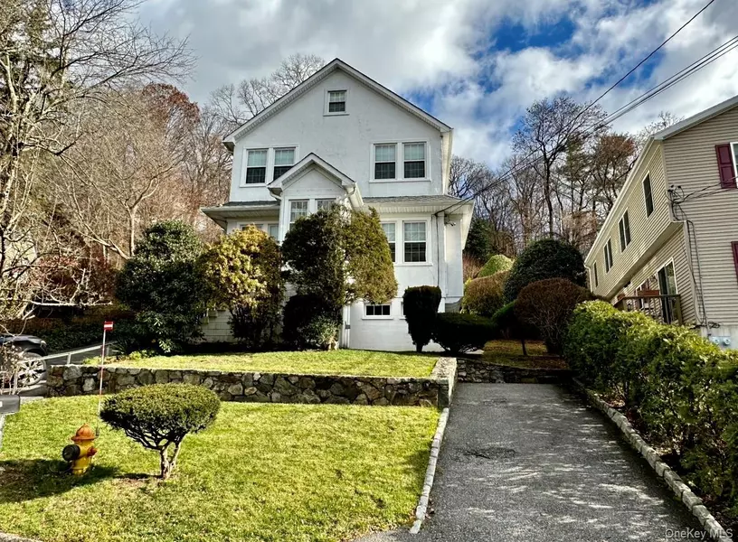 128 Nethermont AVE #1, White Plains, NY 10603
