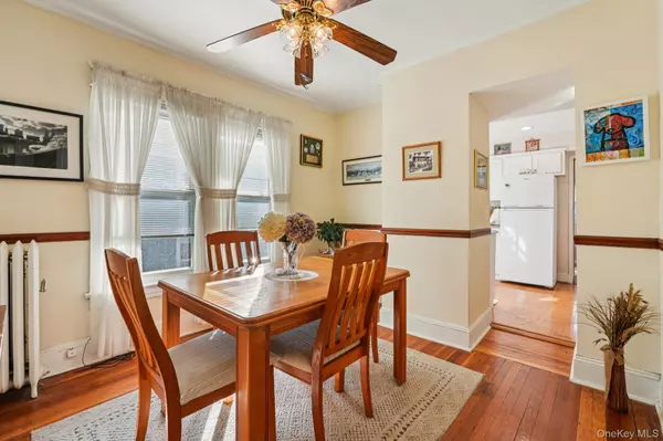 Yonkers, NY 10703,41 Portland PL