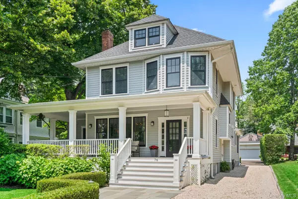 Sea Cliff, NY 11579,76 Sea Cliff AVE