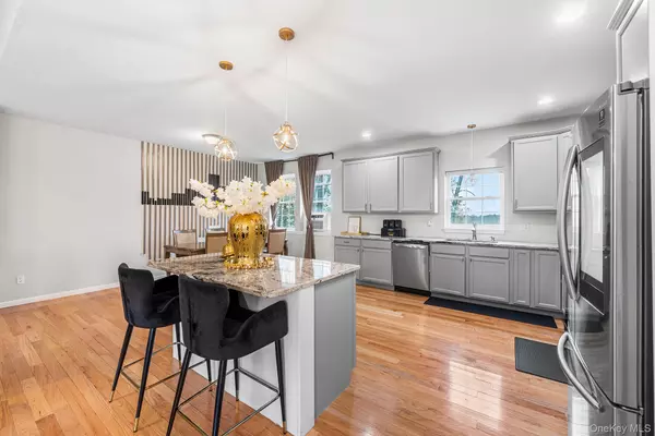 Middletown, NY 10940,5 Oak Ridge RD