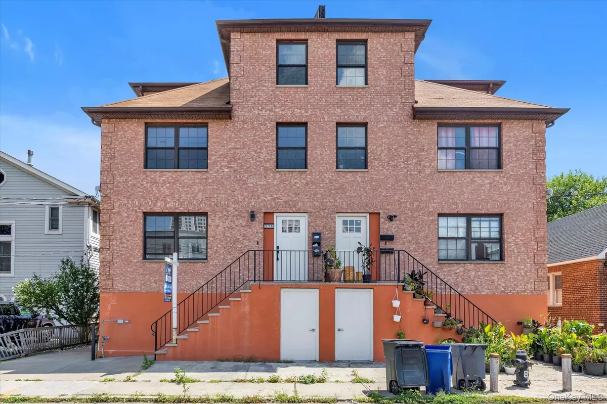 Far Rockaway, NY 11691,166 Beach 4th ST