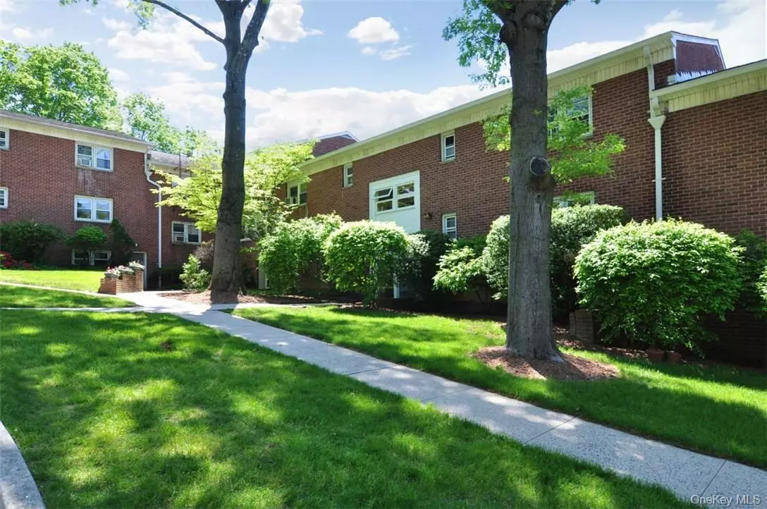 Irvington, NY 10533,140 N Broadway #S-4