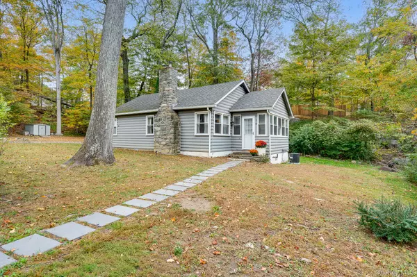 14 Sylvan DR, Mahopac, NY 10541