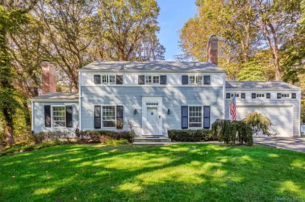 7 Shaker Hollow RD, Setauket, NY 11733