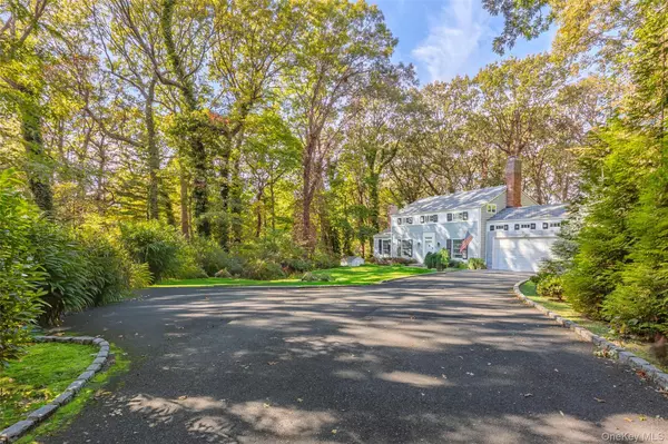 Setauket, NY 11733,7 Shaker Hollow RD
