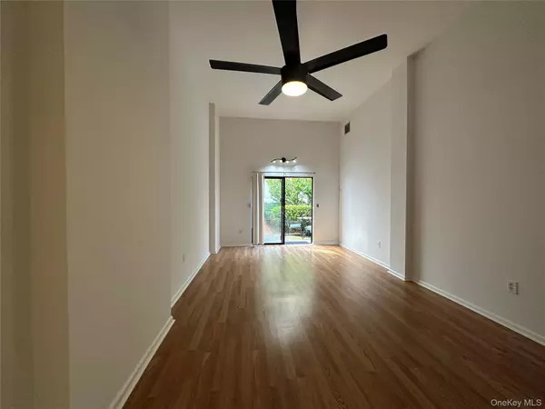 White Plains, NY 10606,75 McKinley AVE #B1-4