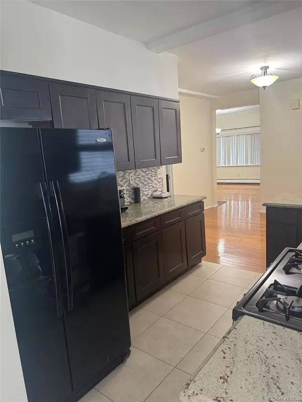 Valley Stream, NY 11581,Address not disclosed