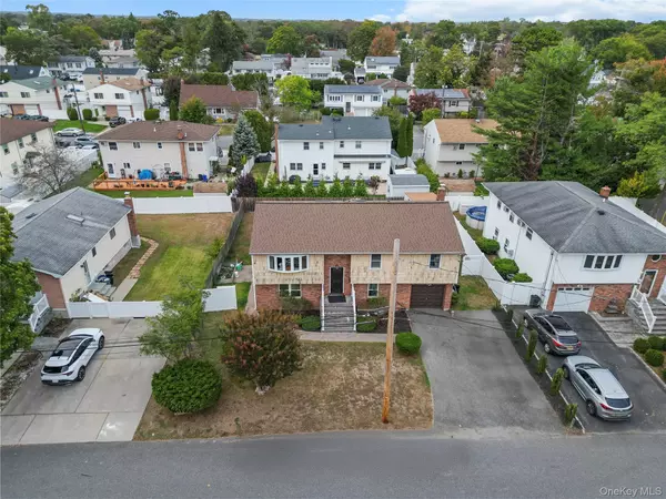 West Babylon, NY 11704,1259 America AVE