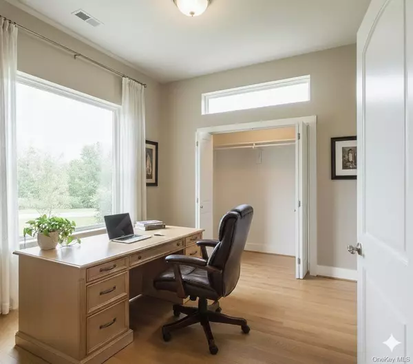 Peekskill, NY 10566,527 Union AVE