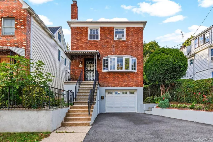 105 Hart AVE, Yonkers, NY 10704