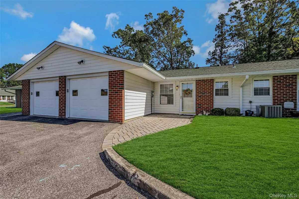 Ridge, NY 11961,4 C Guilford CT #4 C