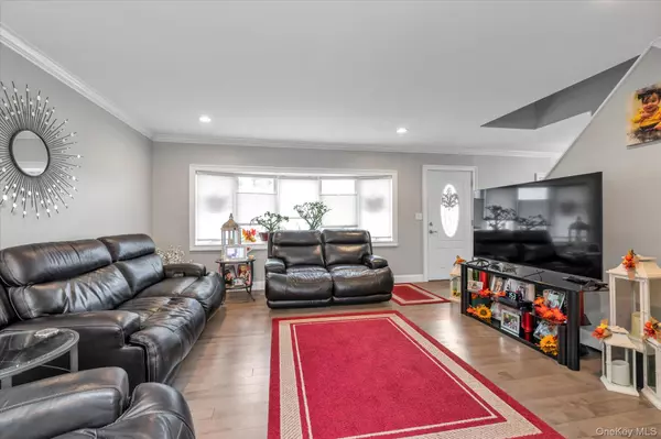 Hicksville, NY 11801,5 Wilfred BLVD