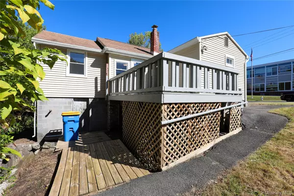 Kingston, NY 12401,103 Gross ST