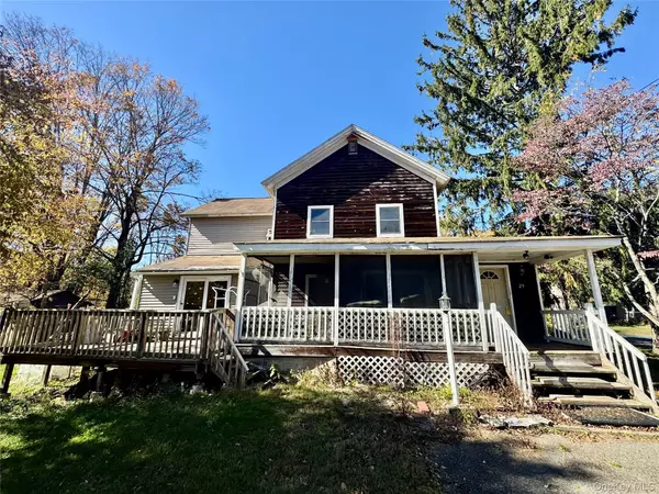29 Grand ST, Wurtsboro, NY 12790