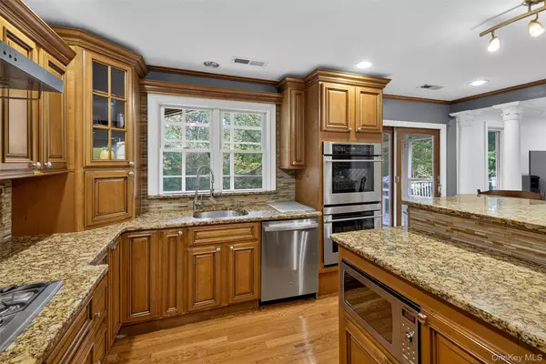 Hopewell Junction, NY 12533,77 Dogwood RD